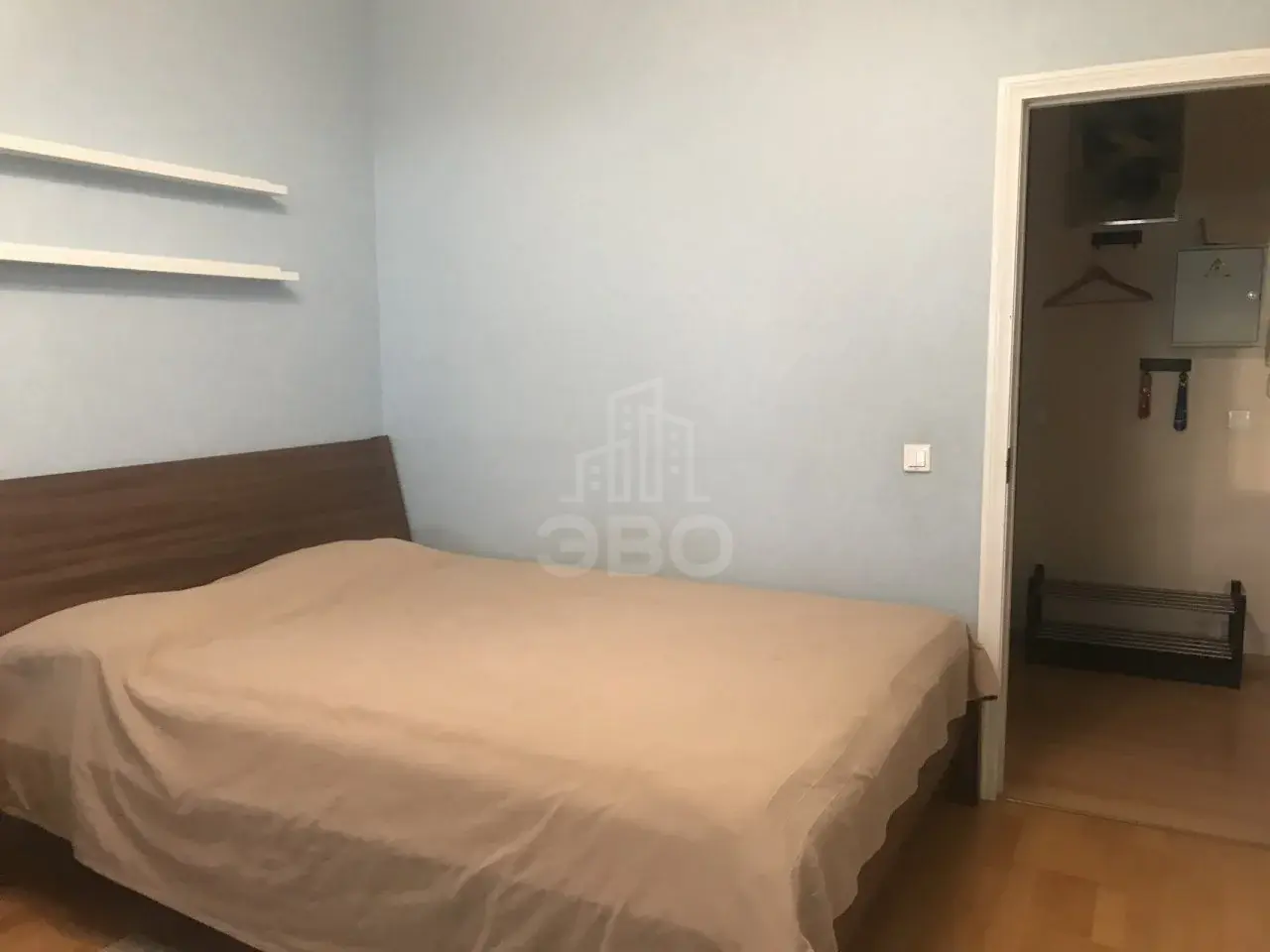 однокомнатная квартира в Санкт-Петербурге по адресу: Славы пр-кт., 52, к 1