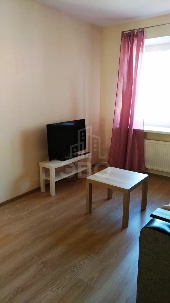 однокомнатная квартира в Санкт-Петербурге по адресу: Голландская ул., 8, к 1