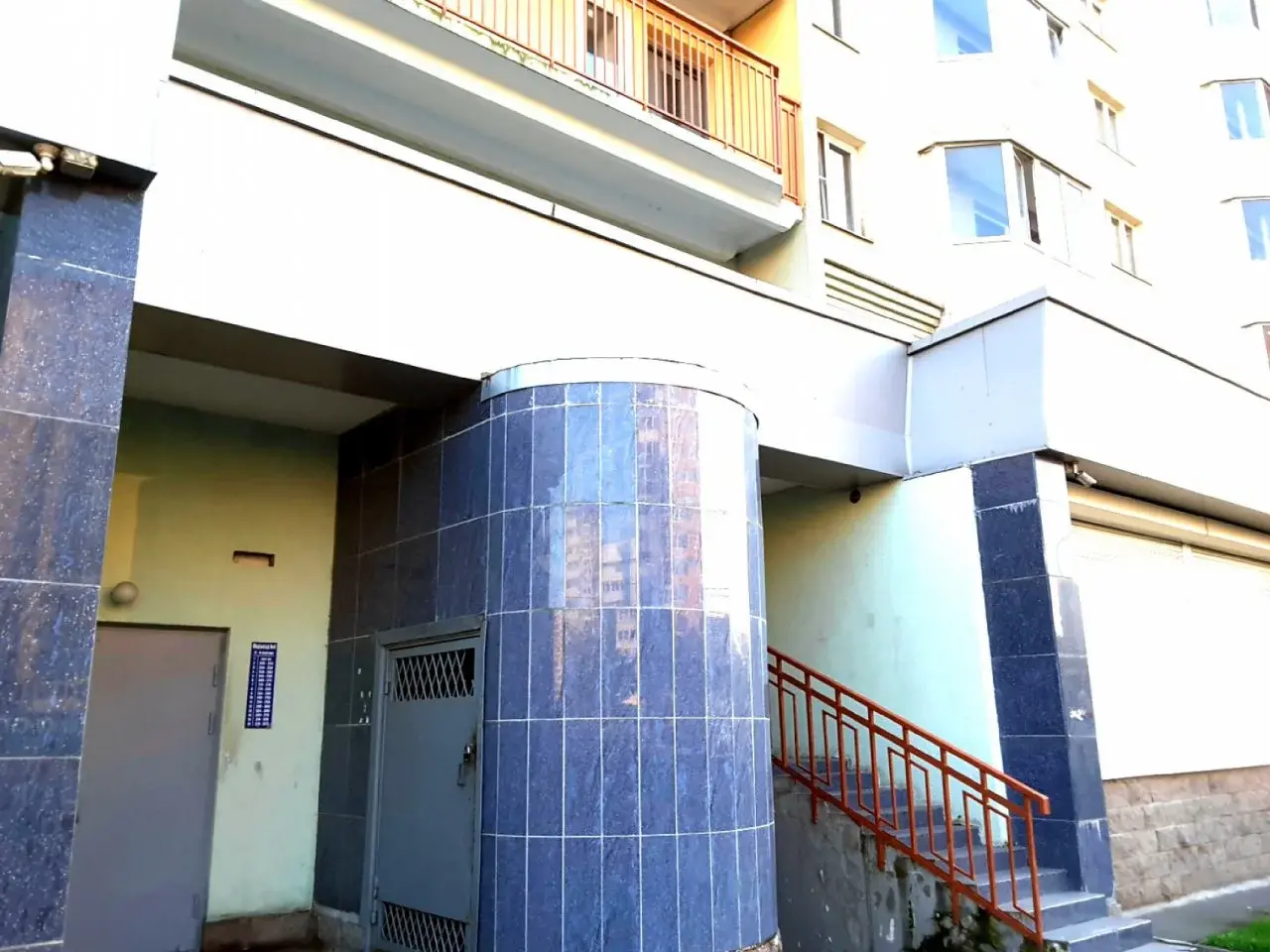 однокомнатная квартира в Санкт-Петербурге по адресу: Богатырский пр-кт., 52, к 1