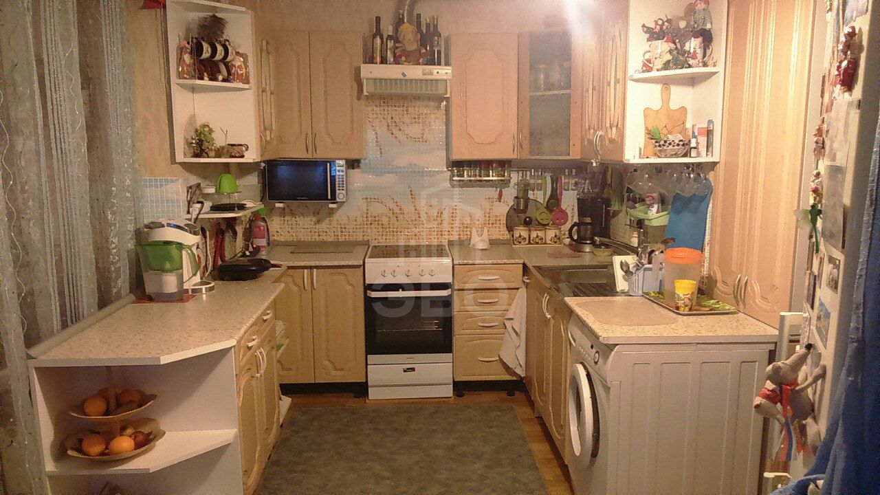 комната в Санкт-Петербурге по адресу: ул Мебельная д 25