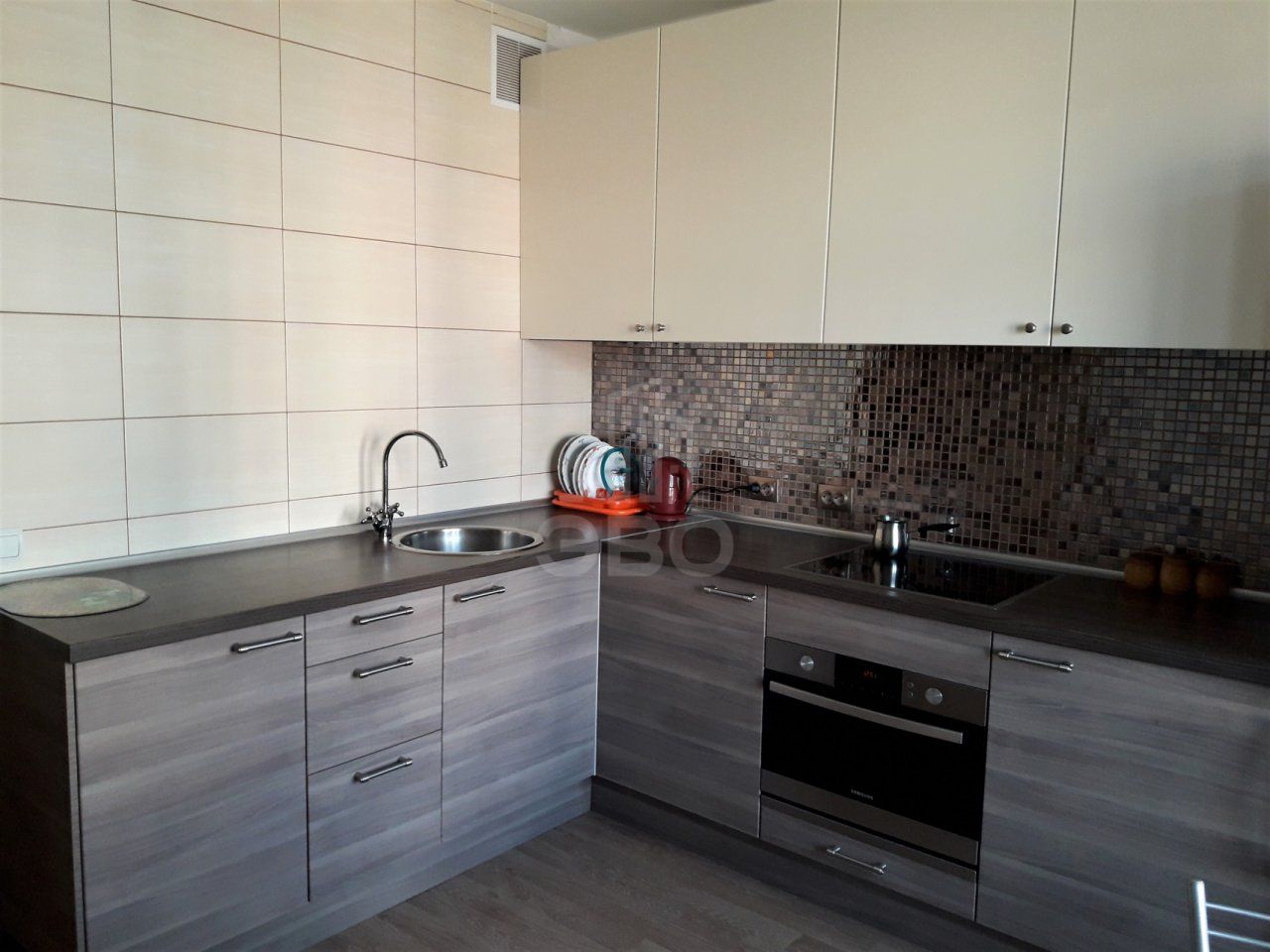 двухкомнатная квартира в Санкт-Петербурге по адресу: Кондратьевский проспект, 64, к 9