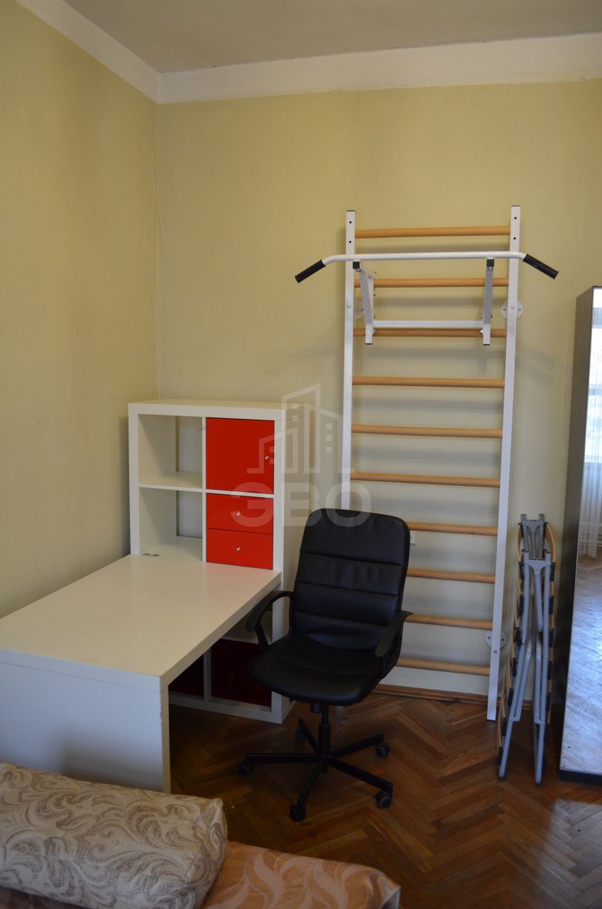 однокомнатная квартира в Санкт-Петербурге по адресу: Восстания ул., 17