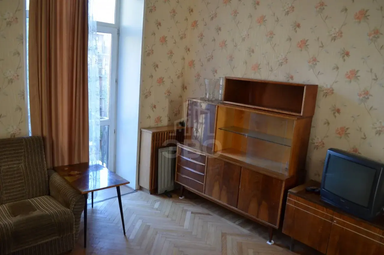 однокомнатная квартира в Санкт-Петербурге по адресу: Декабристов ул., 29