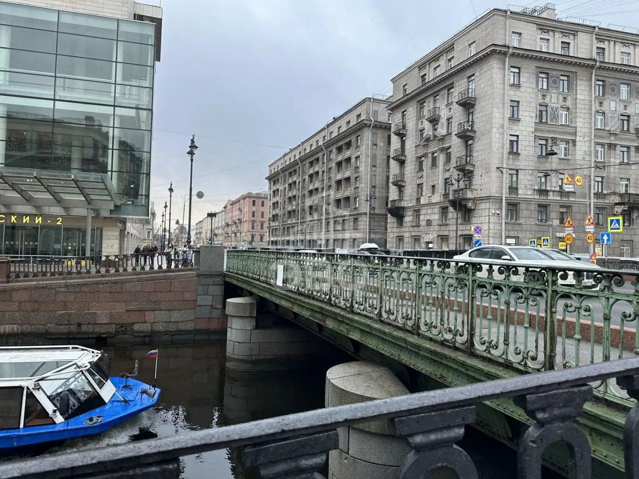 однокомнатная квартира в Санкт-Петербурге по адресу: Декабристов ул., 29