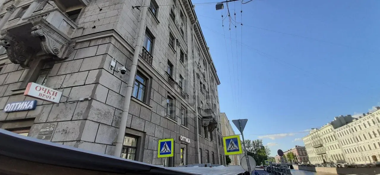 однокомнатная квартира в Санкт-Петербурге по адресу: Декабристов ул., 29