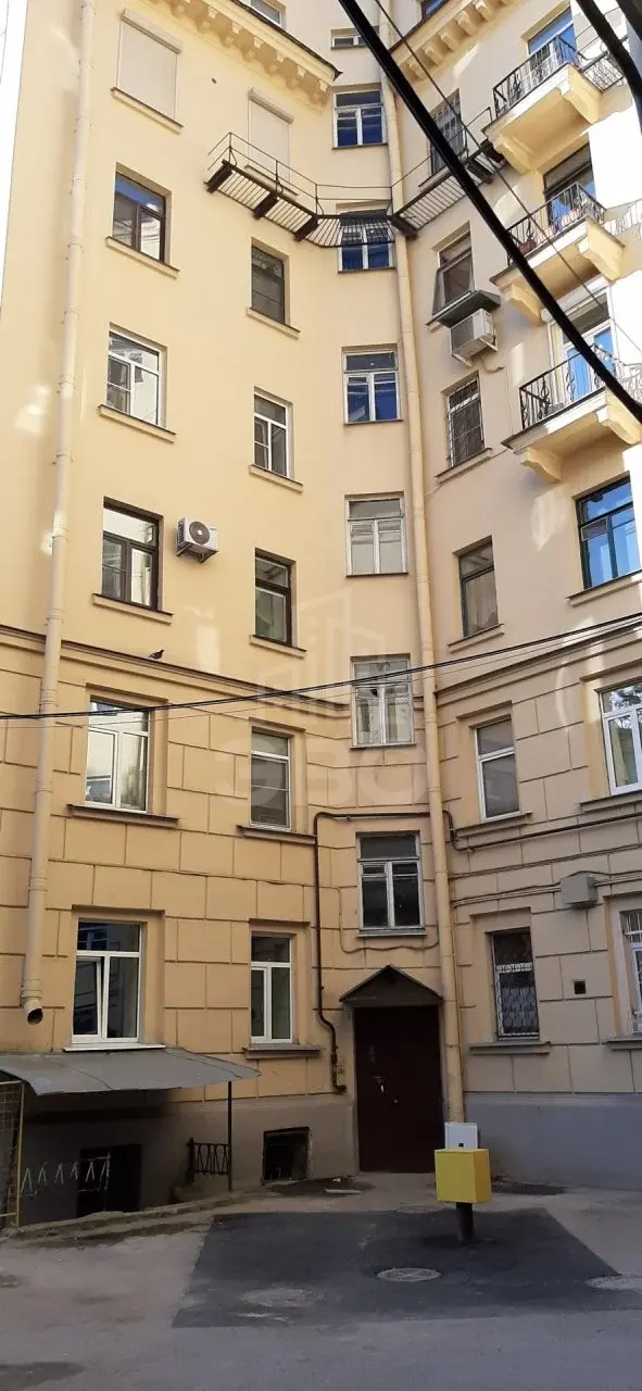 однокомнатная квартира в Санкт-Петербурге по адресу: Декабристов ул., 29