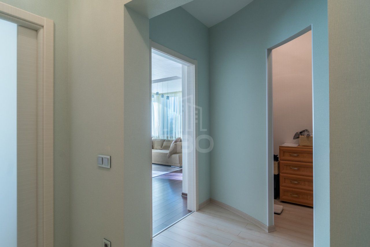 четырехкомнатная квартира в Санкт-Петербурге по адресу: Дубковское ш., 38