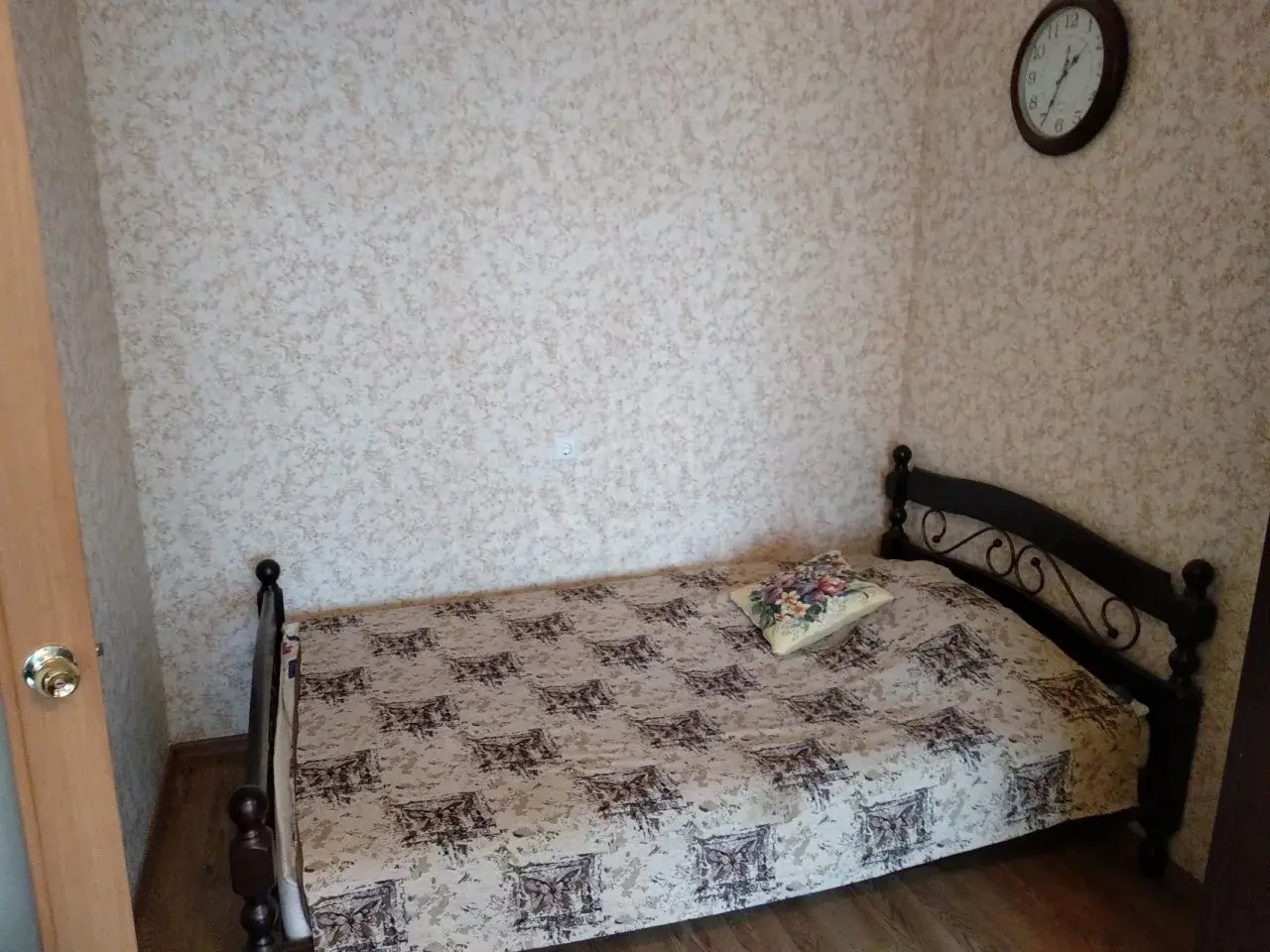 однокомнатная квартира в Санкт-Петербурге по адресу: Оборонная ул., 22