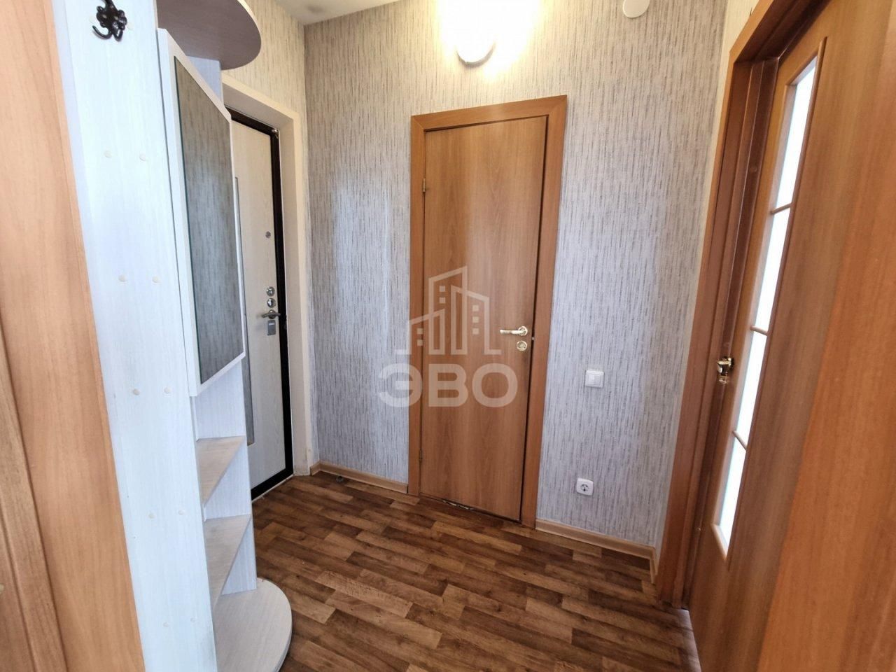 однокомнатная квартира в Санкт-Петербурге по адресу: Школьная ул., 6, к 3