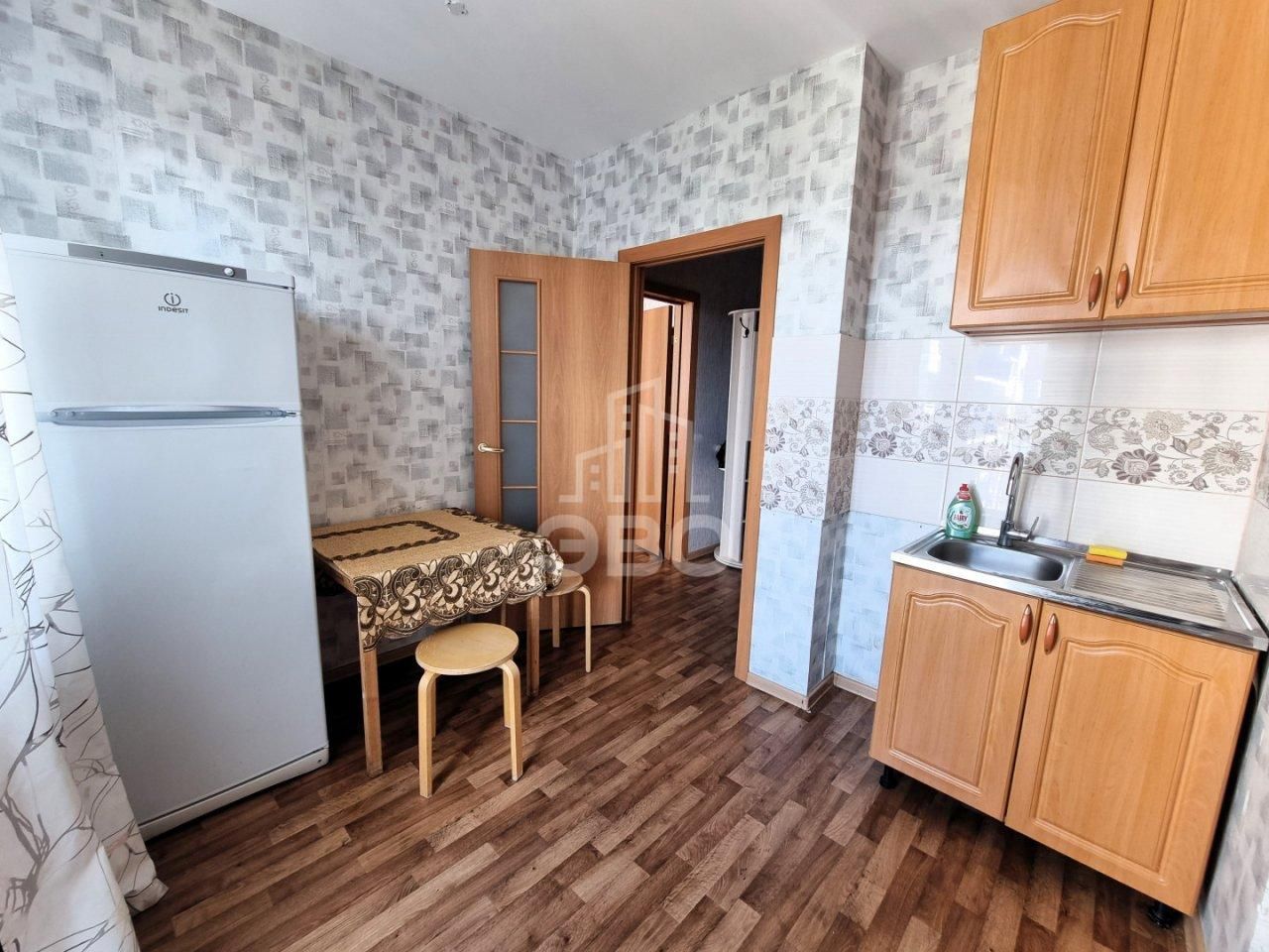 однокомнатная квартира в Санкт-Петербурге по адресу: Школьная ул., 6, к 3