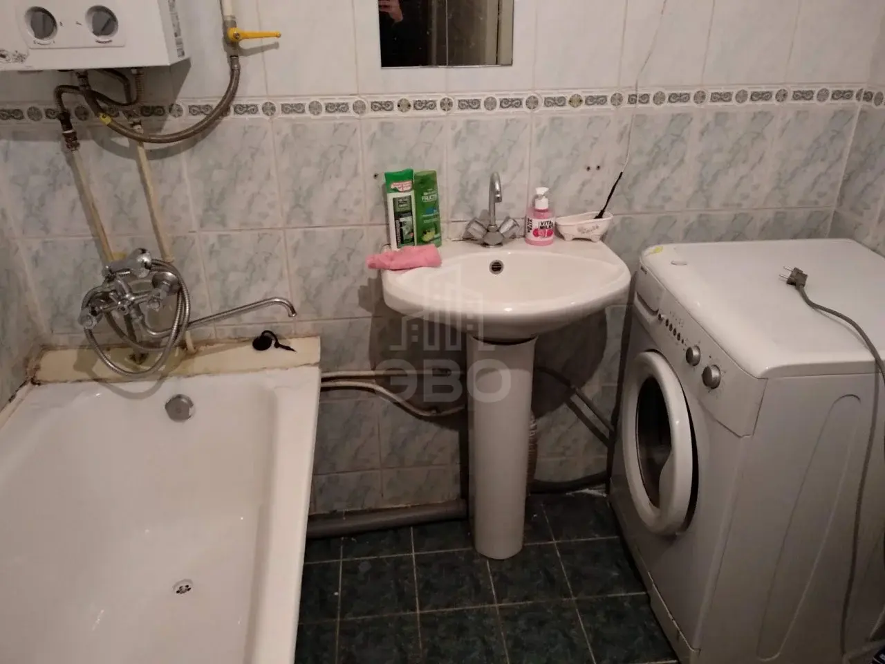 двухкомнатная квартира в Санкт-Петербурге по адресу: Новочеркасский пр-кт., 16