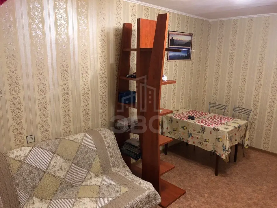 четырехкомнатная квартира в Санкт-Петербурге по адресу: Лени Голикова ул., 23, к 3