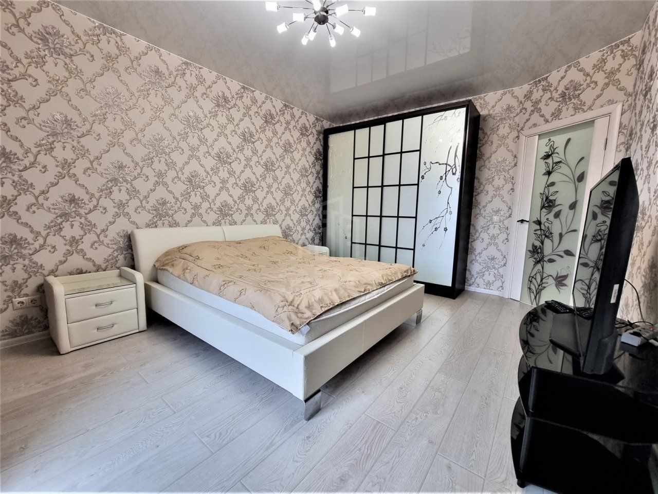 двухкомнатная квартира в Санкт-Петербурге по адресу: Кременчугская ул., 13, к 1