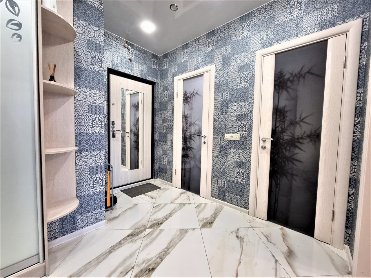 двухкомнатная квартира в Санкт-Петербурге по адресу: Кременчугская ул., 13, к 1