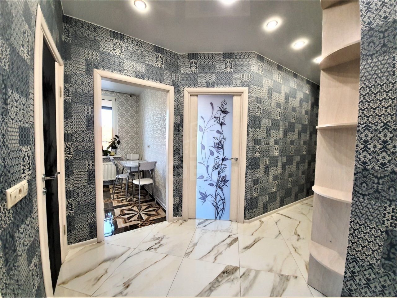 двухкомнатная квартира в Санкт-Петербурге по адресу: Кременчугская ул., 13, к 1