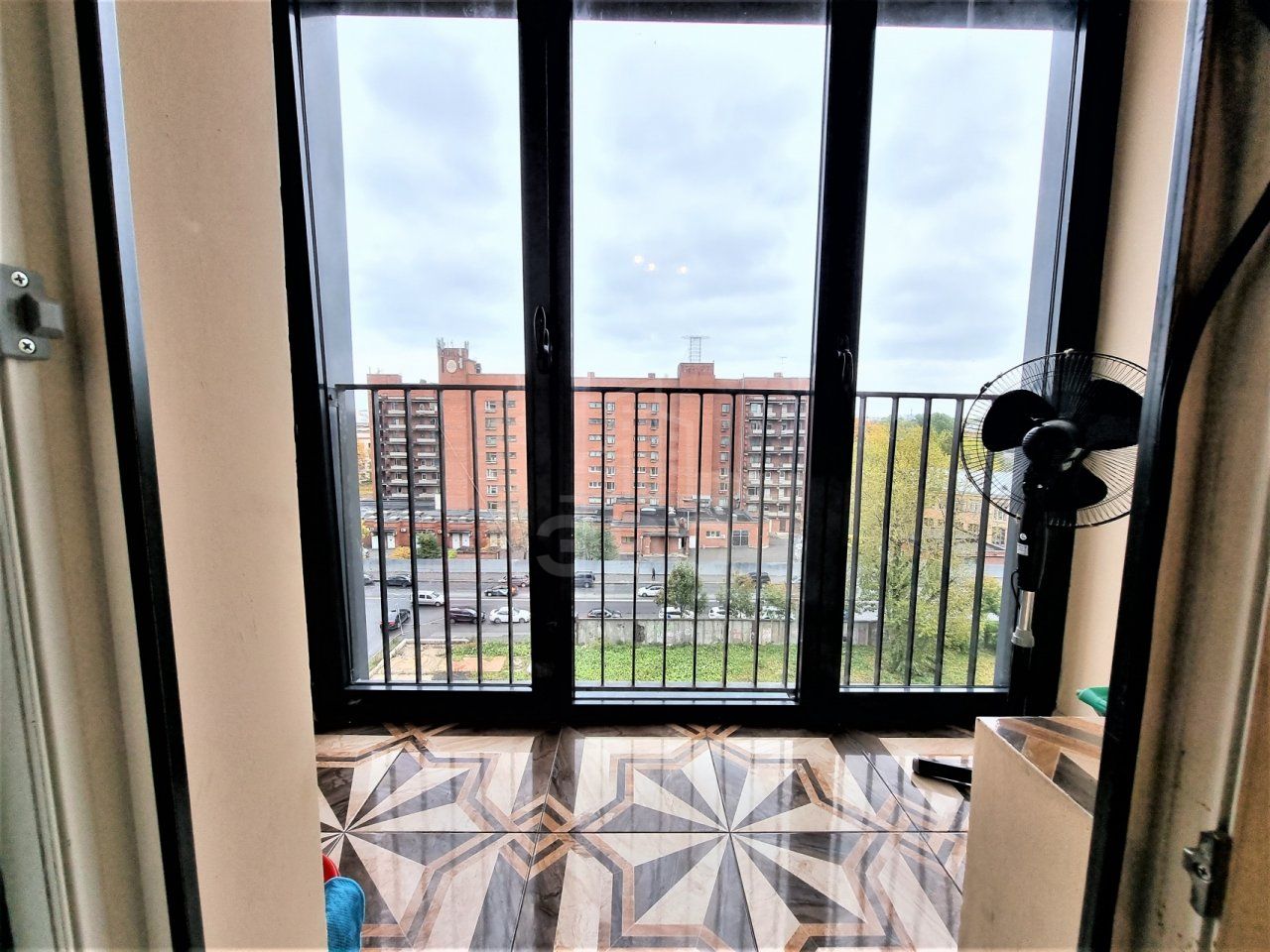 двухкомнатная квартира в Санкт-Петербурге по адресу: Кременчугская ул., 13, к 1