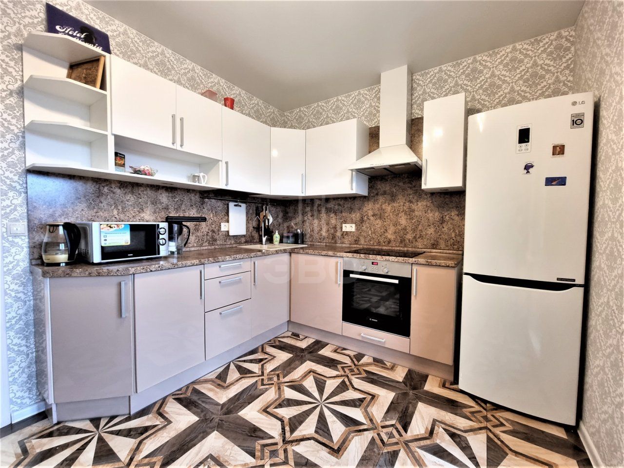 двухкомнатная квартира в Санкт-Петербурге по адресу: Кременчугская ул., 13, к 1