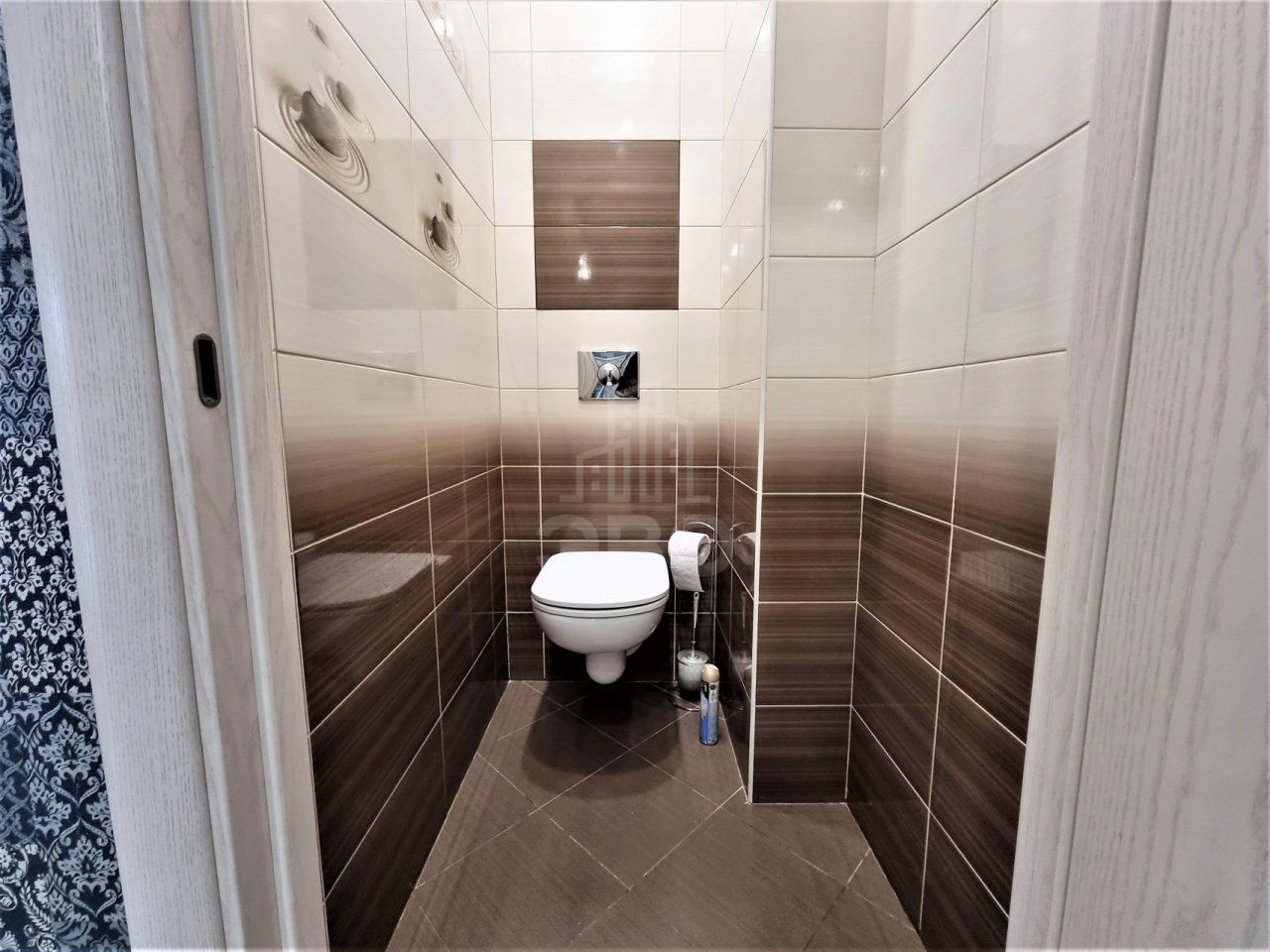 двухкомнатная квартира в Санкт-Петербурге по адресу: Кременчугская ул., 13, к 1