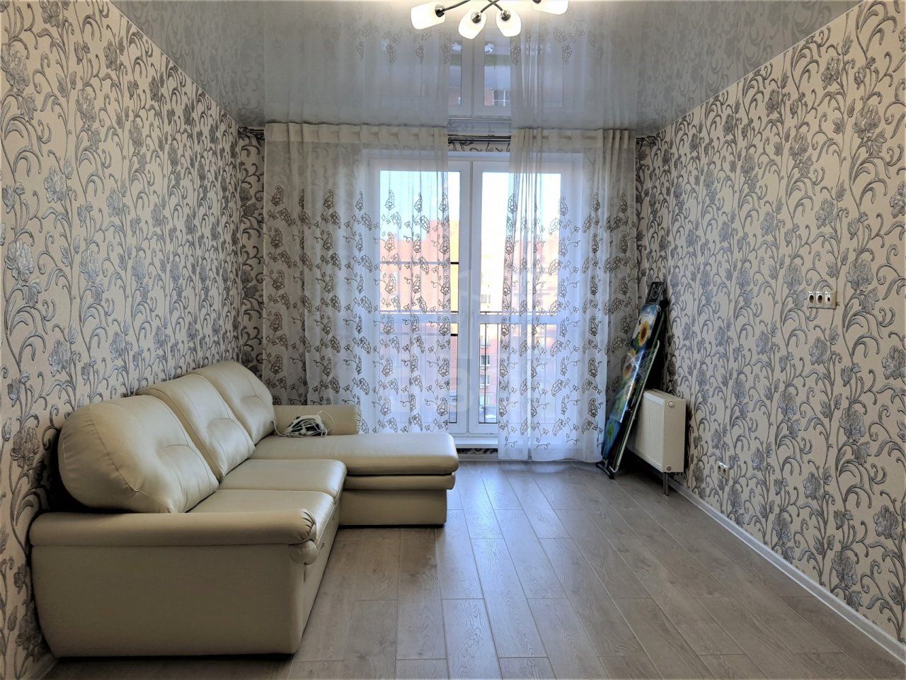 двухкомнатная квартира в Санкт-Петербурге по адресу: Кременчугская ул., 13, к 1