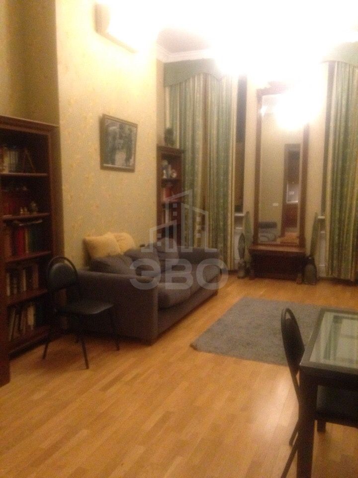 двухкомнатная квартира в Санкт-Петербурге по адресу: Захарьевская ул., 13