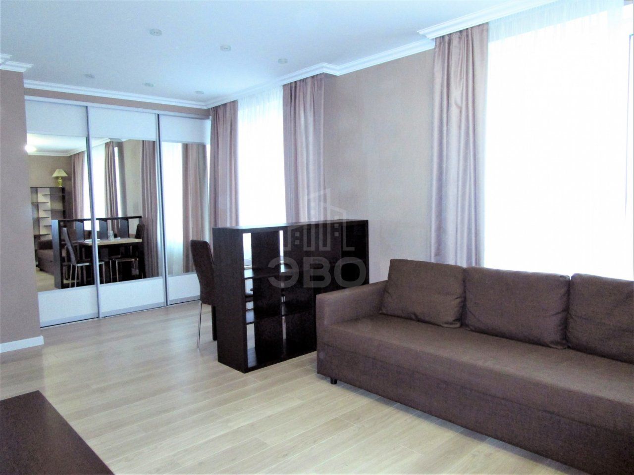 однокомнатная квартира в Санкт-Петербурге по адресу: Кременчугская ул., 13, к 1