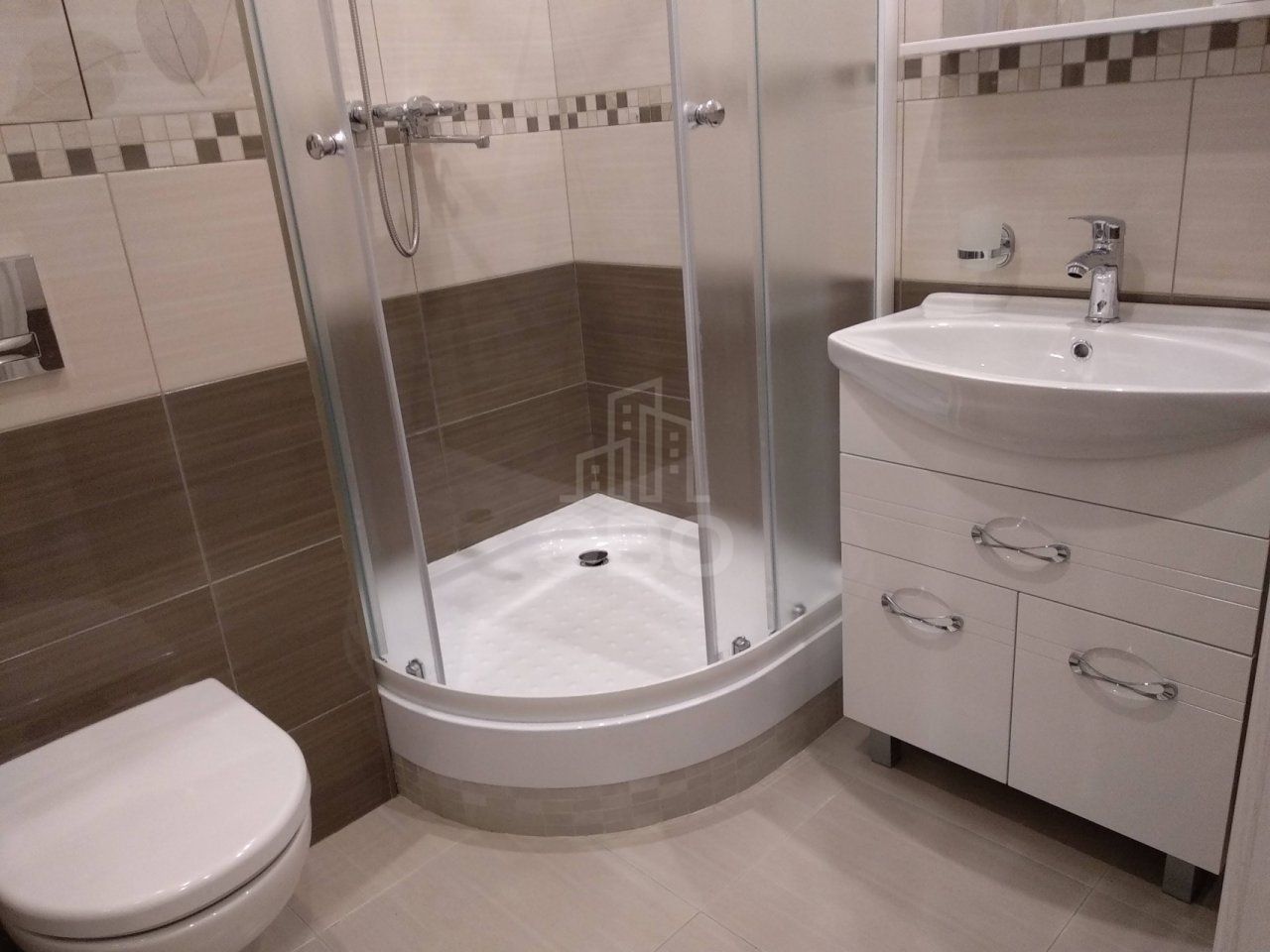 однокомнатная квартира в Санкт-Петербурге по адресу: Кременчугская ул., 13, к 1