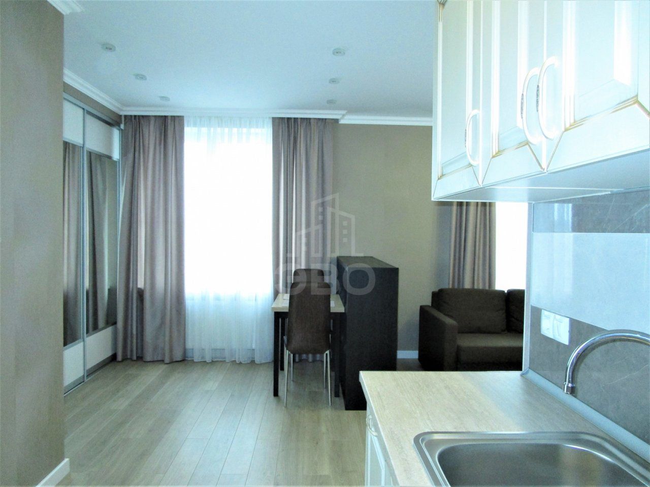 однокомнатная квартира в Санкт-Петербурге по адресу: Кременчугская ул., 13, к 1