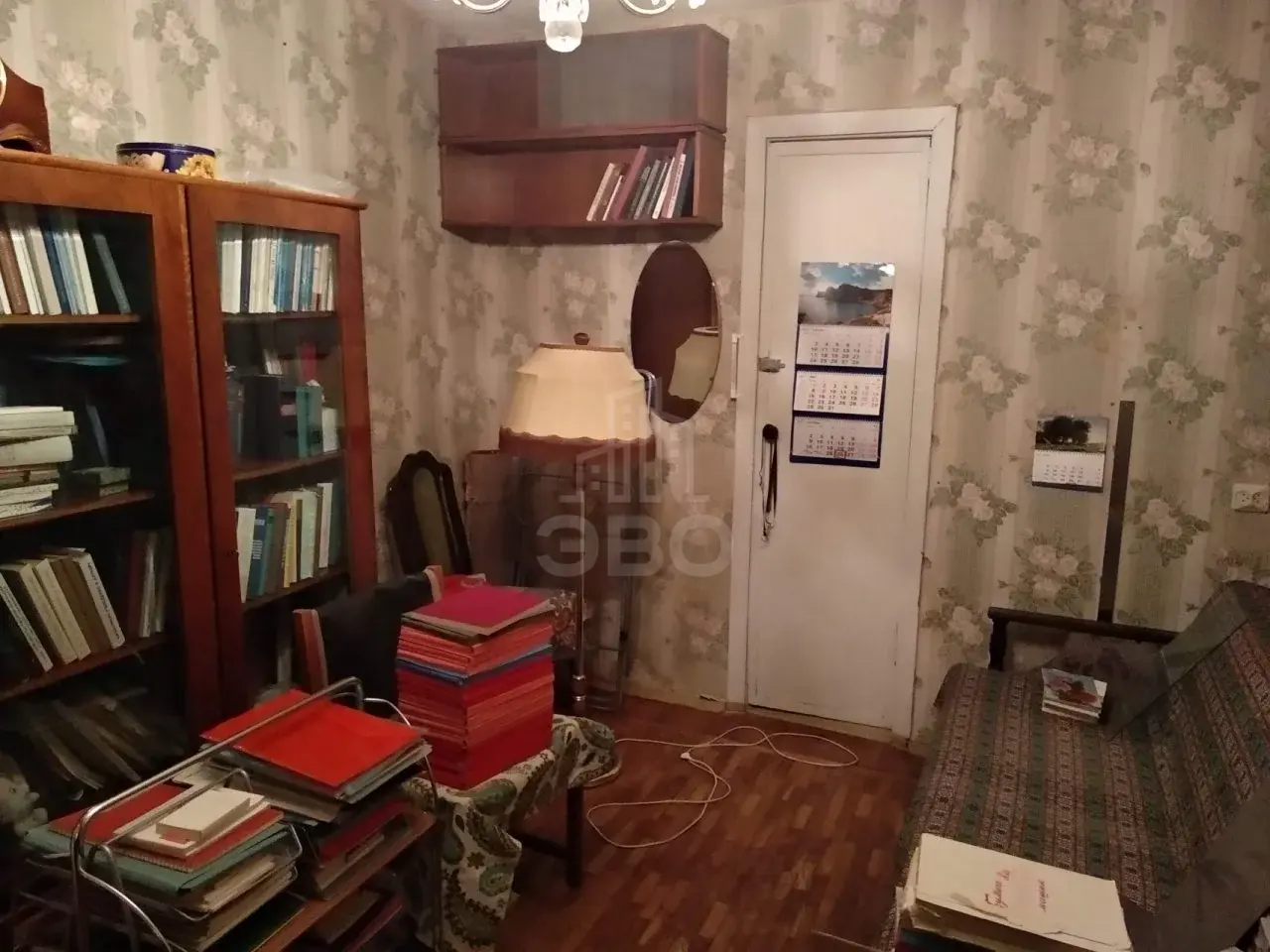 трехкомнатная квартира в Санкт-Петербурге по адресу: Кондратьевский пр-кт., 33