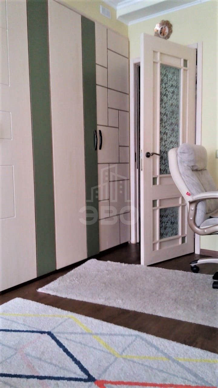 однокомнатная квартира в Санкт-Петербурге по адресу: Арсенальная ул., 3