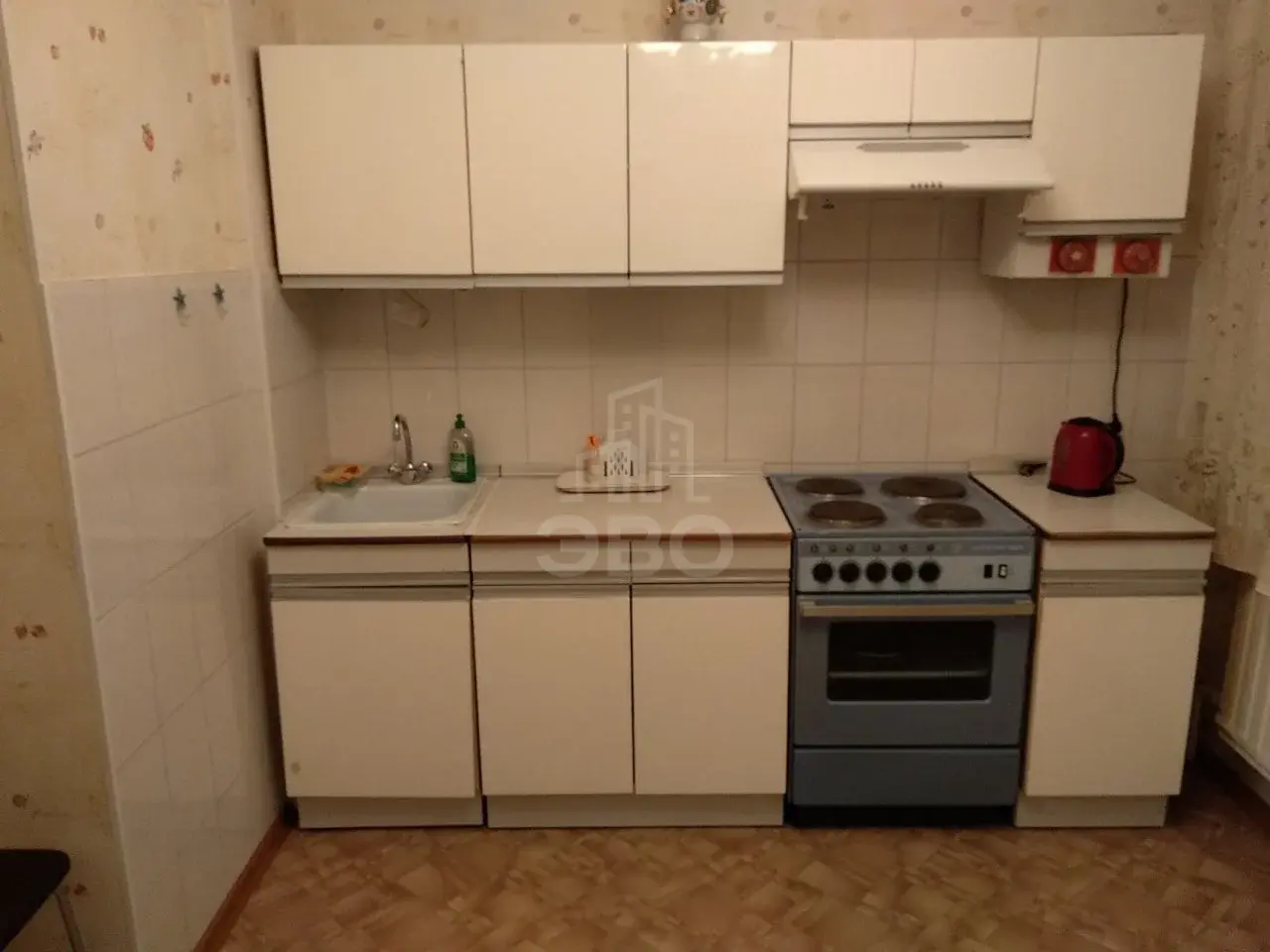 однокомнатная квартира в Санкт-Петербурге по адресу: Ударников пр-кт., 38, к 2