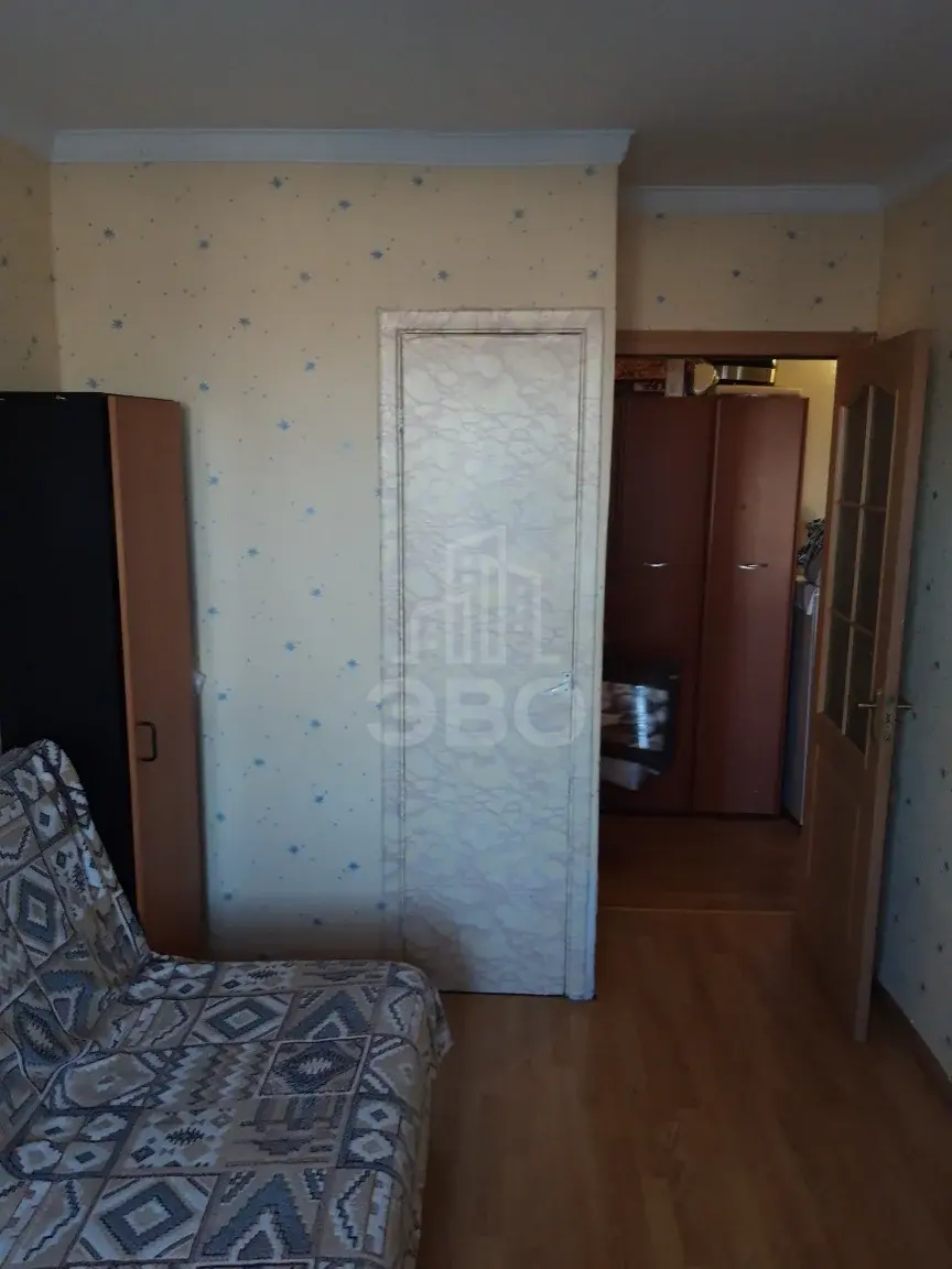 трехкомнатная квартира в Санкт-Петербурге по адресу: Ленинский пр-кт., 120