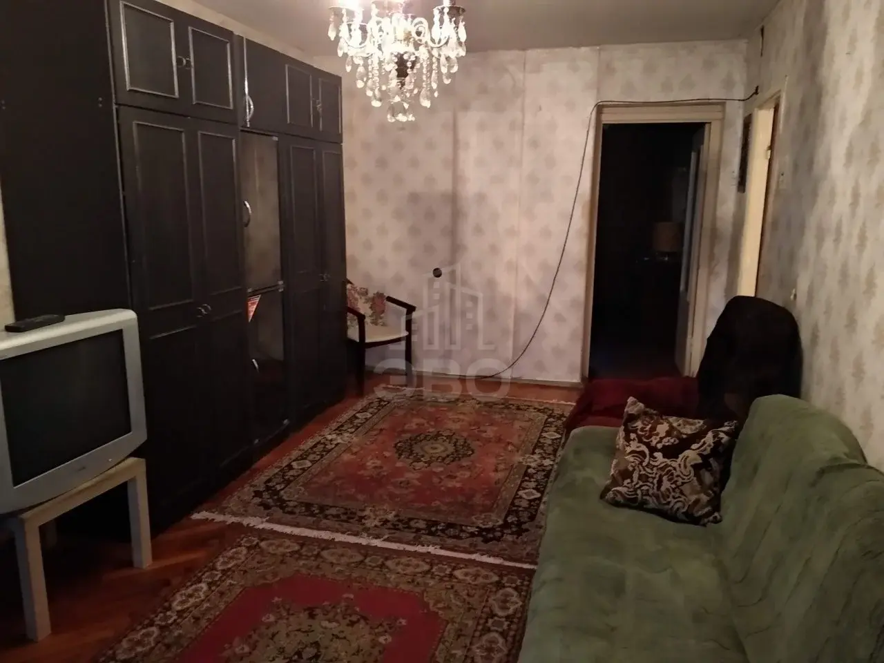 трехкомнатная квартира в Санкт-Петербурге по адресу: Замшина ул., 33