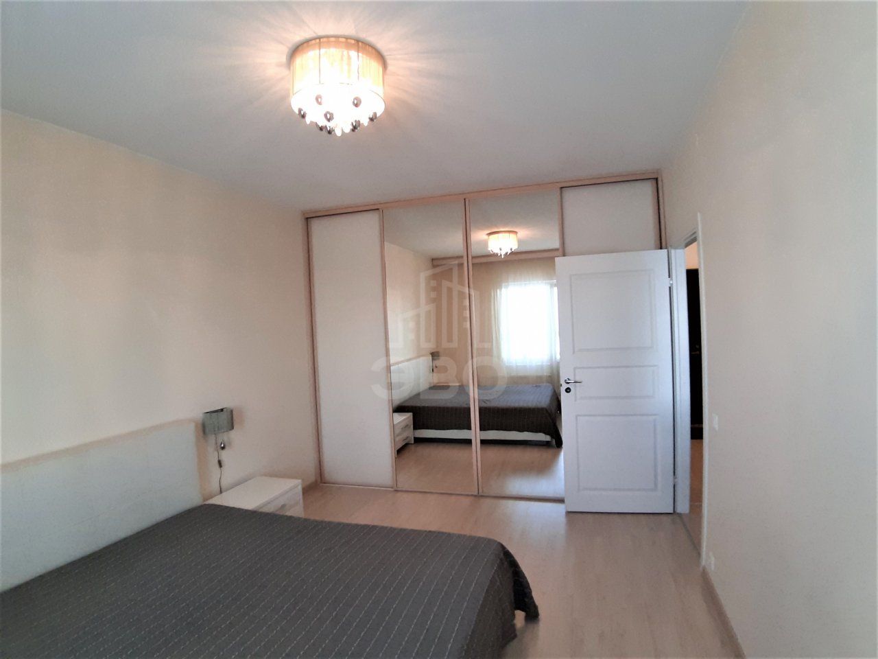 однокомнатная квартира в Санкт-Петербурге по адресу: Мебельная ул., 49/92