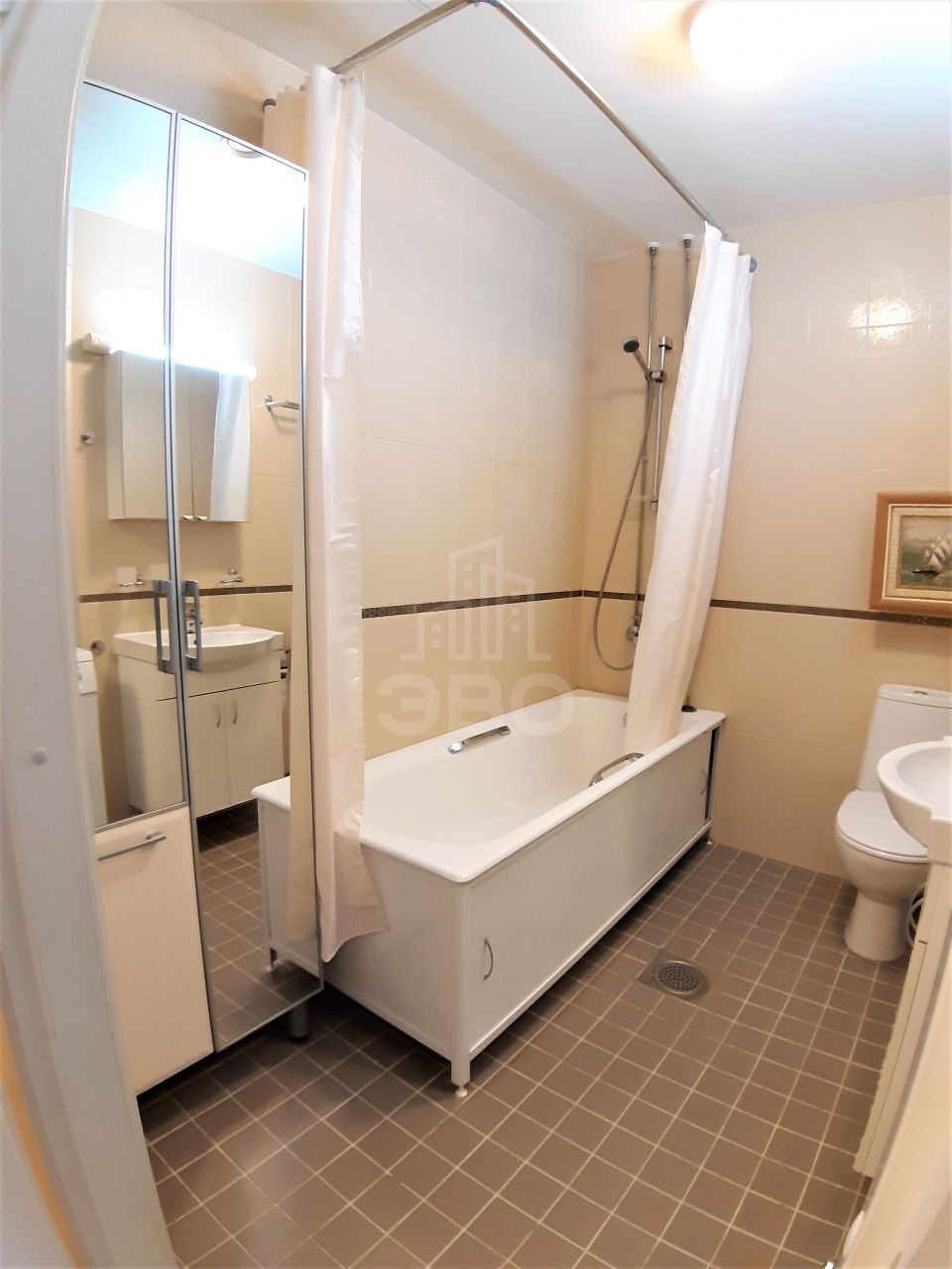 однокомнатная квартира в Санкт-Петербурге по адресу: Мебельная ул., 49/92