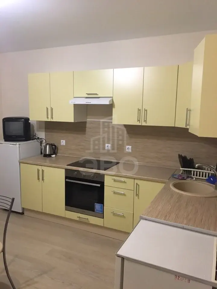 однокомнатная квартира в Санкт-Петербурге по адресу: Кременчугская ул., 21, к 3