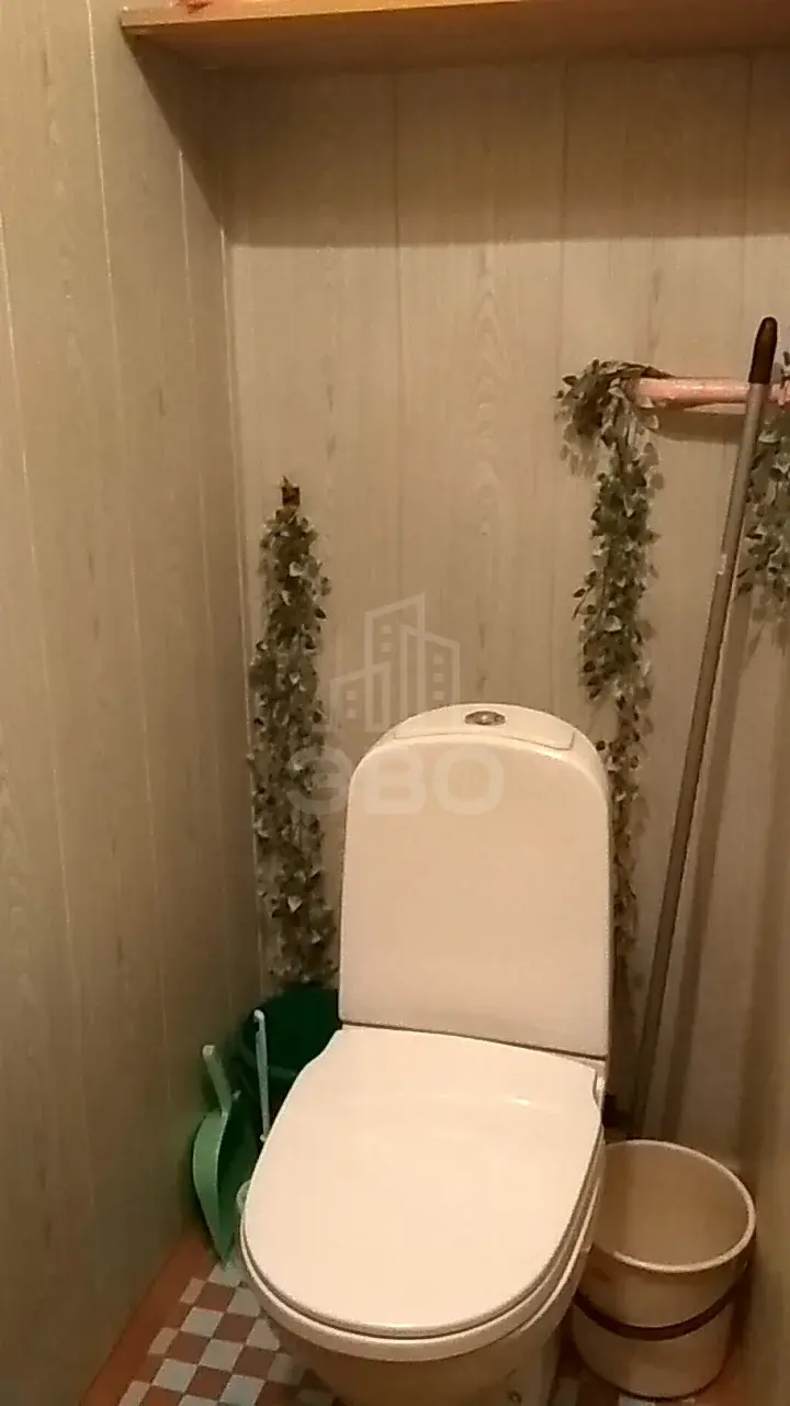 трехкомнатная квартира в Санкт-Петербурге по адресу: Октябрьская наб., 68
