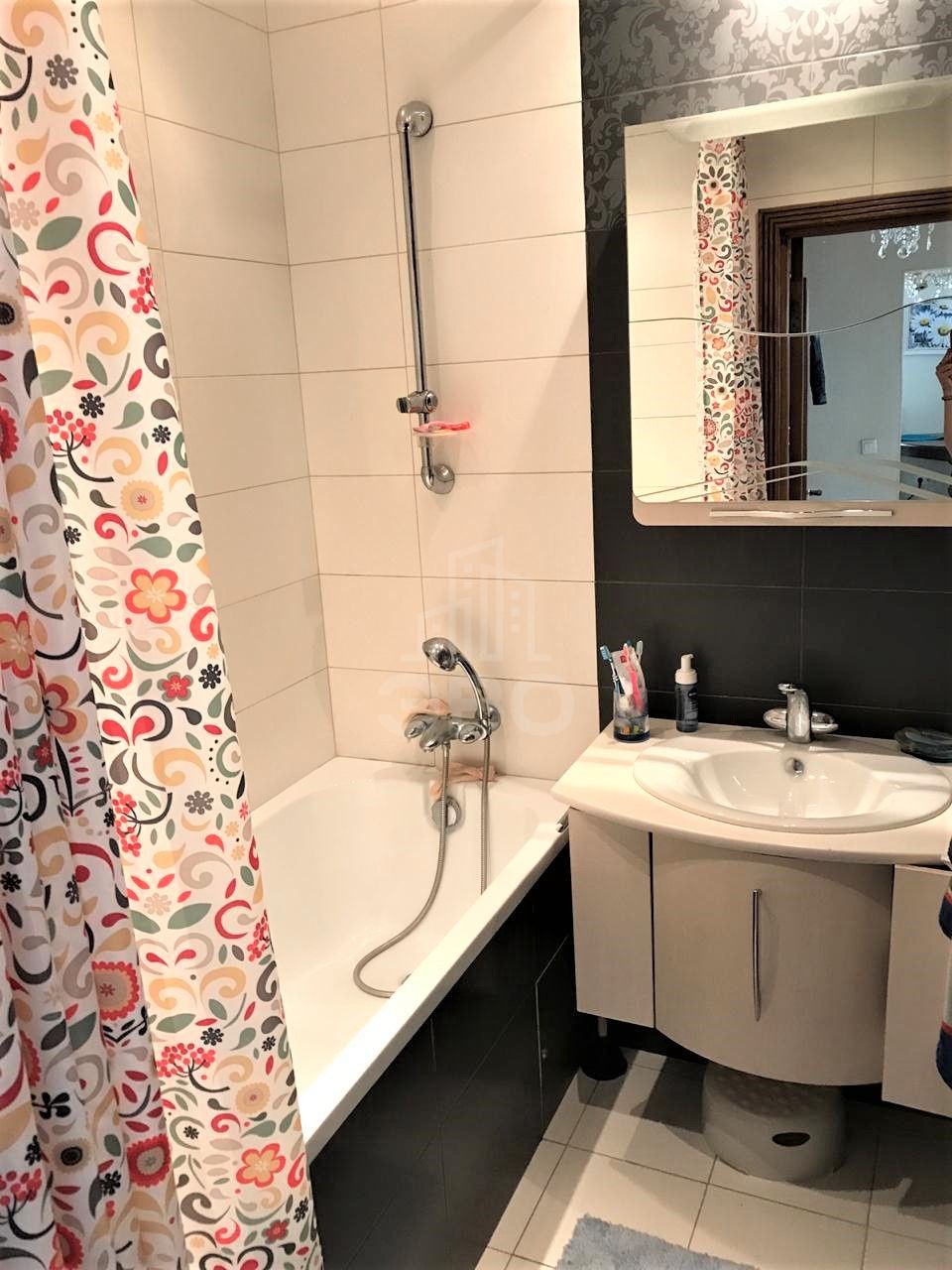 двухкомнатная квартира в Санкт-Петербурге по адресу: Кузнецова пр-кт., 14, к 2