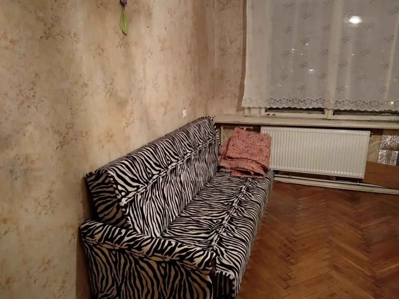 трехкомнатная квартира в Санкт-Петербурге по адресу: Учительская ул., 12, к 1