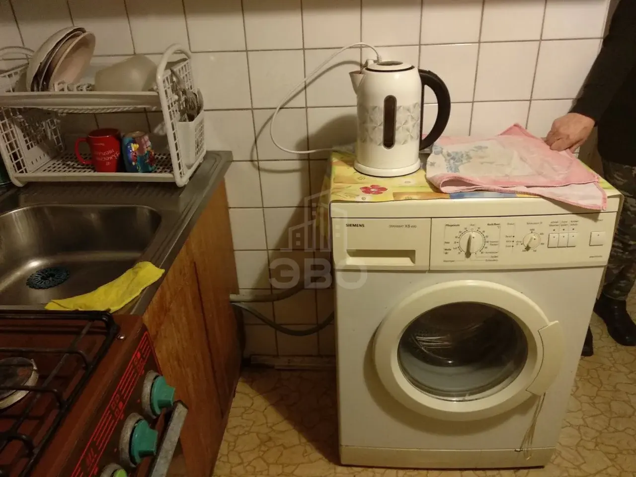 трехкомнатная квартира в Санкт-Петербурге по адресу: Учительская ул., 12, к 1