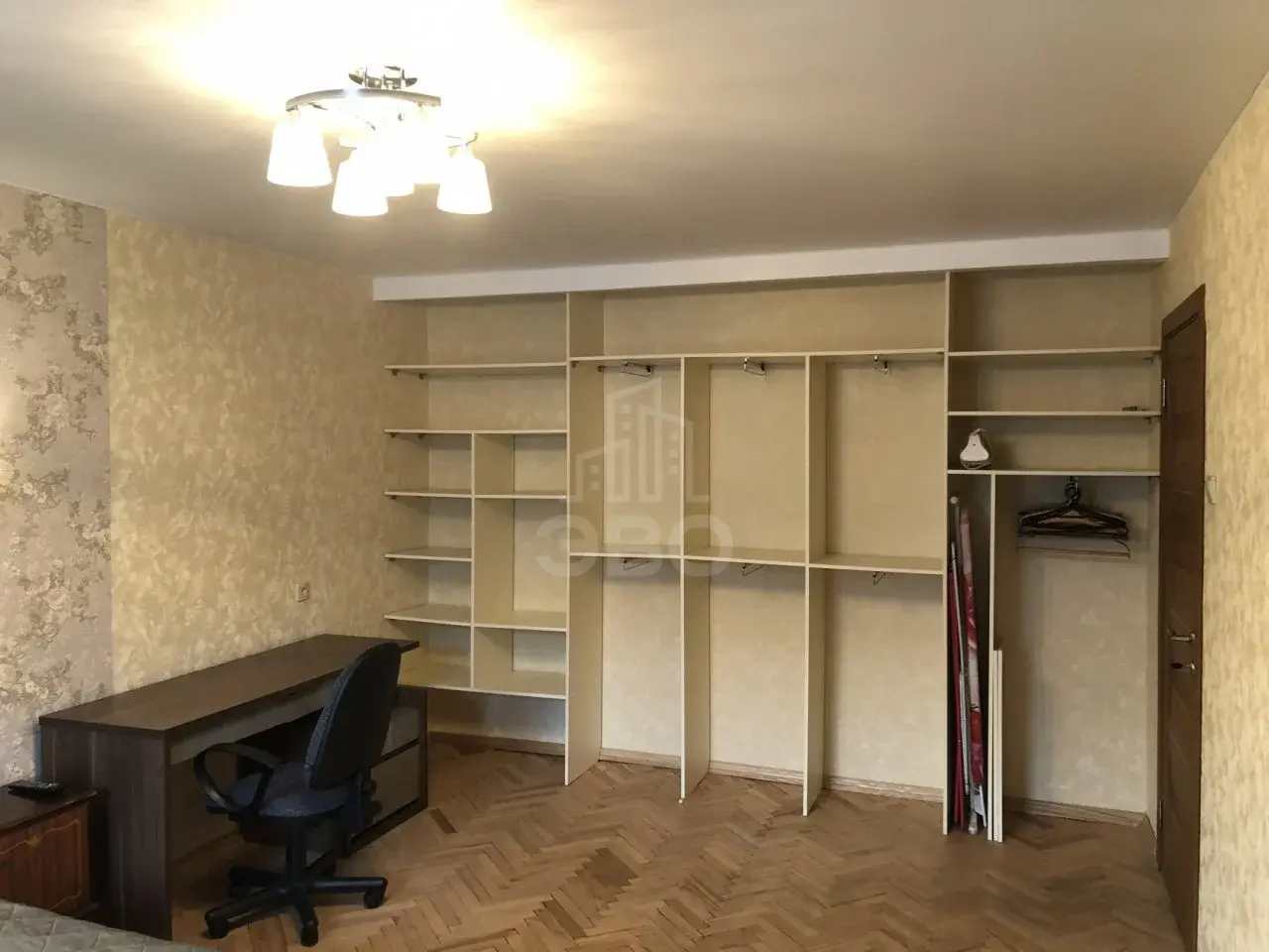 двухкомнатная квартира в Санкт-Петербурге по адресу: Варшавская ул., 120