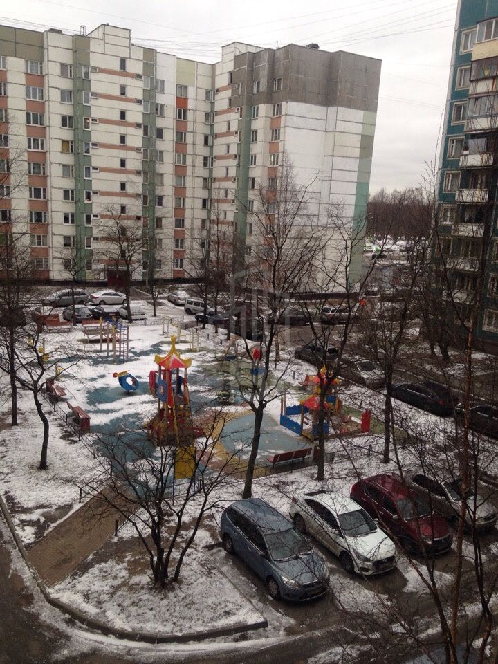 однокомнатная квартира в Санкт-Петербурге по адресу: Демьяна Бедного ул., 1, к 1