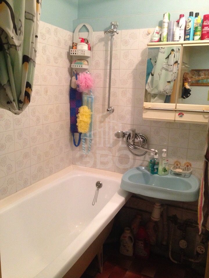 однокомнатная квартира в Санкт-Петербурге по адресу: Демьяна Бедного ул., 1, к 1