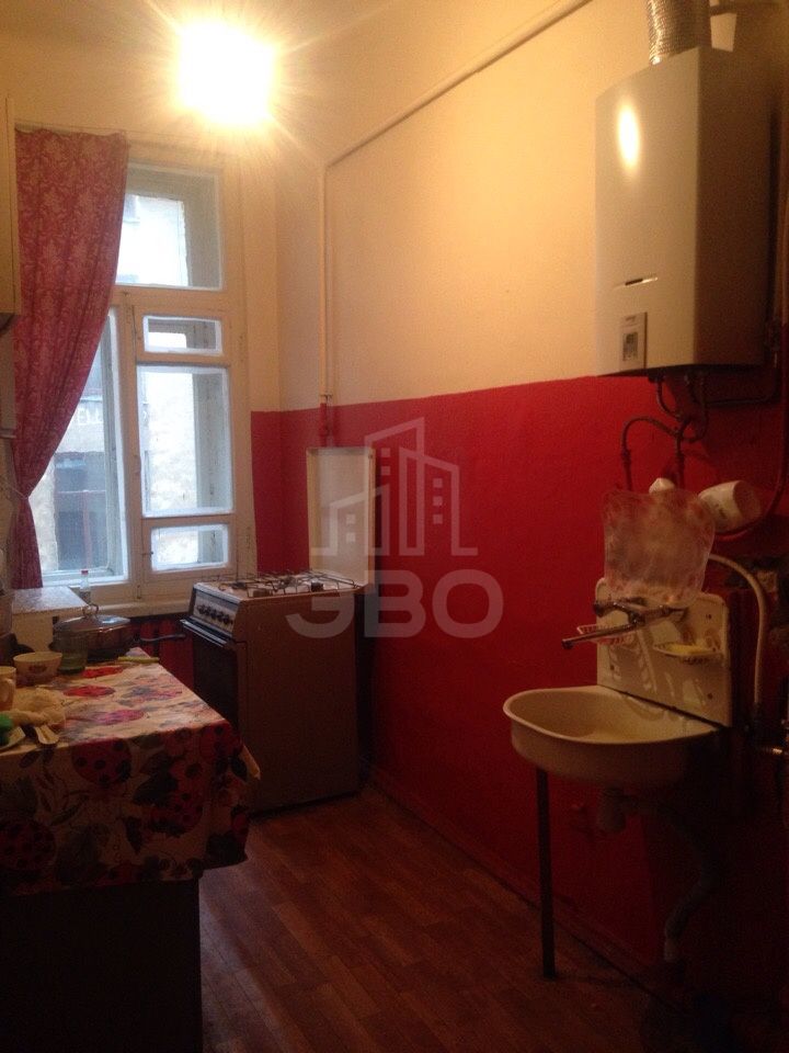 четырехкомнатная квартира в Санкт-Петербурге по адресу: Большой П.С. проспект, 74