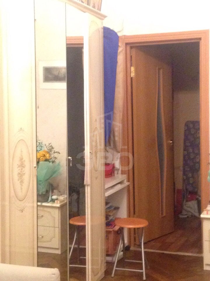 четырехкомнатная квартира в Санкт-Петербурге по адресу: Большой П.С. проспект, 74