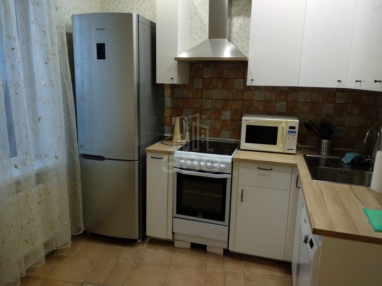 однокомнатная квартира в Санкт-Петербурге по адресу: Обуховской Обороны пр-кт., 110, к 1