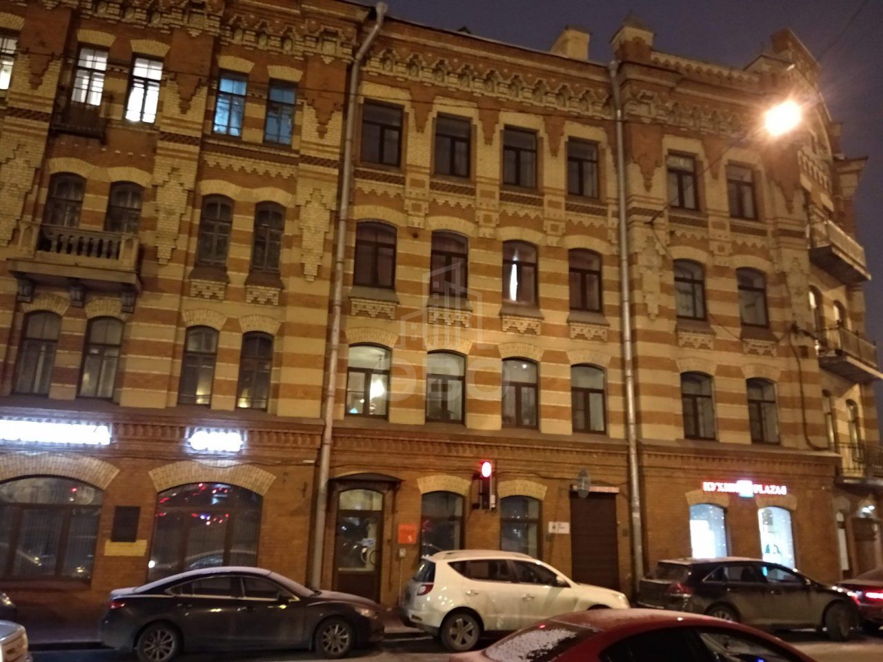 многокомнатная квартира в Санкт-Петербурге по адресу: Реки Фонтанки наб., 110