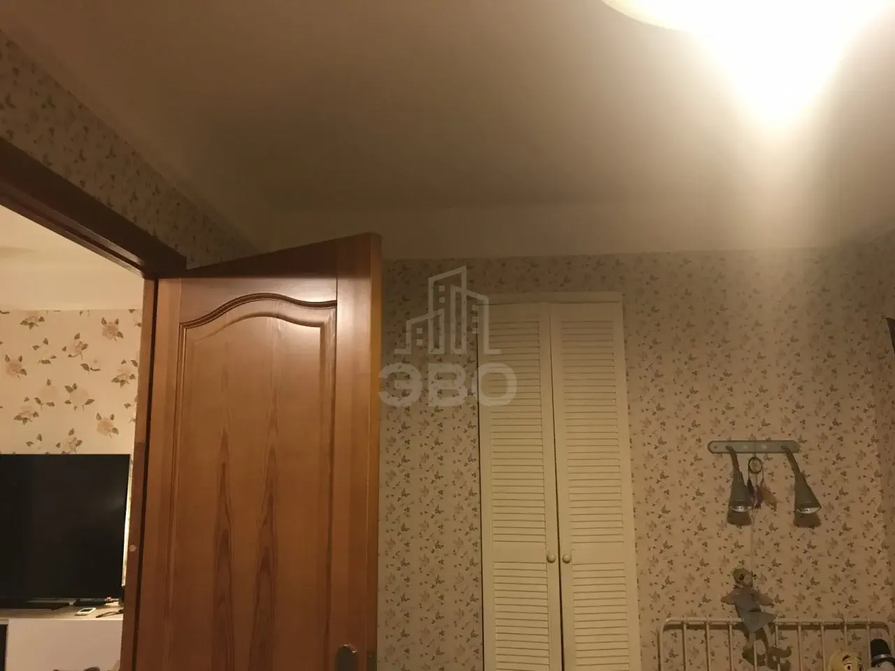 двухкомнатная квартира в Санкт-Петербурге по адресу: Новоизмайловский пр-кт., 38, к 4