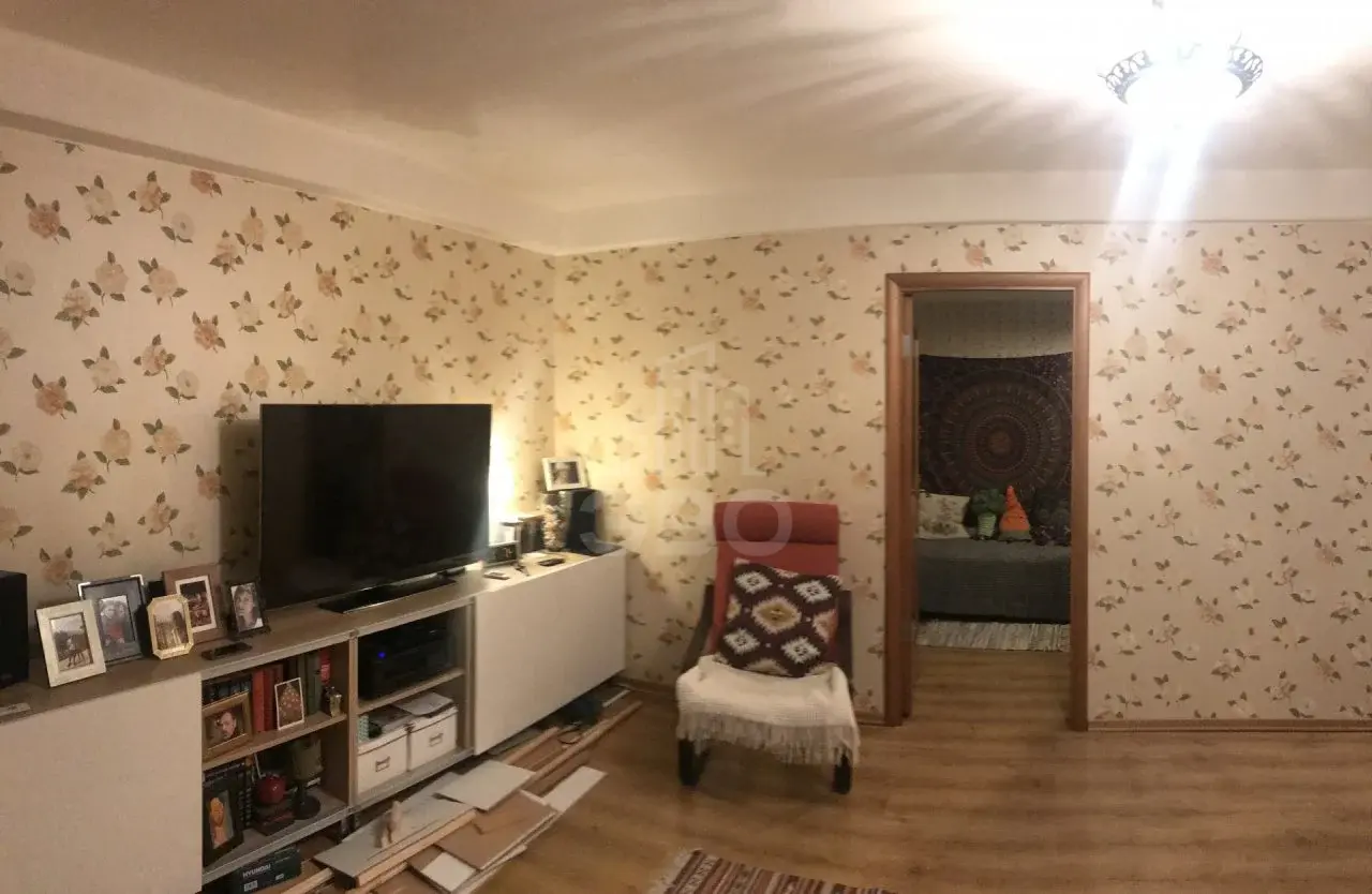двухкомнатная квартира в Санкт-Петербурге по адресу: Новоизмайловский пр-кт., 38, к 4