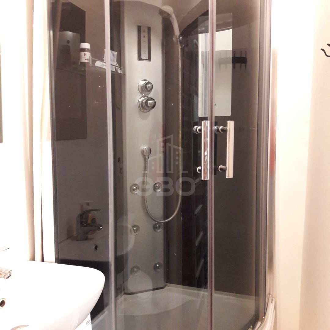 двухкомнатная квартира в Санкт-Петербурге по адресу: Обводного канала наб., 123