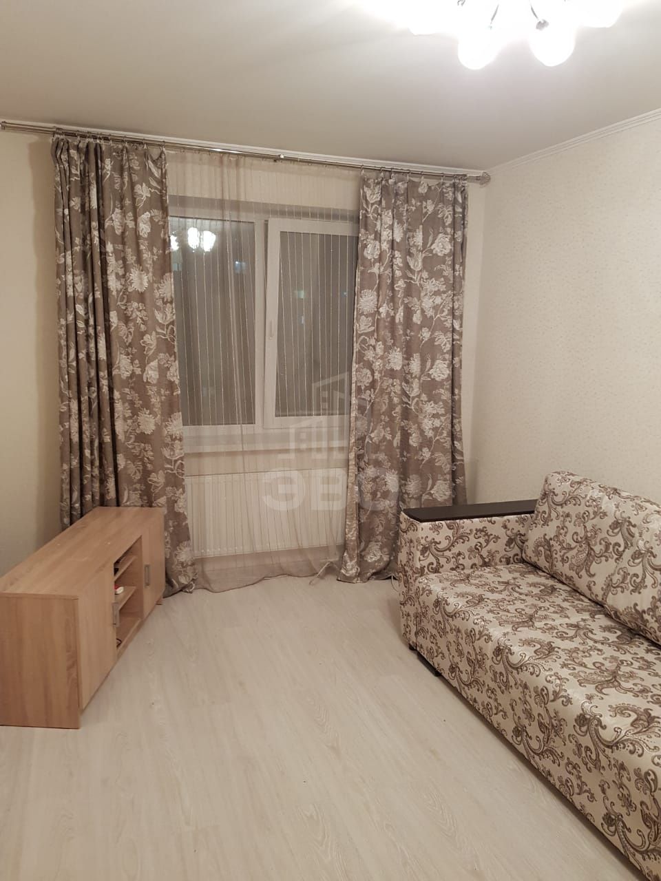 однокомнатная квартира в Санкт-Петербурге по адресу: Кушелевская дор., 7, к 6